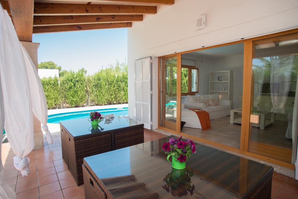 Cova Blanca Hébergement de vacances *